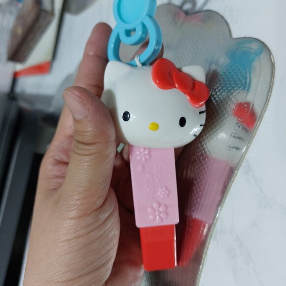 Hello Kitty Clip On Lipstick Accessory Bag Charm Keyring Charm - Picture 7 of 7